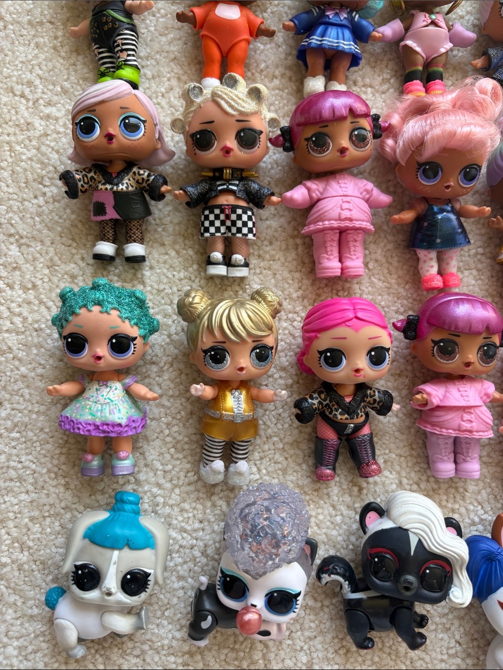 Mega LOL Surprise doll lot 47 full sized clothed dolls with some pets and minis - Picture 6 of 10